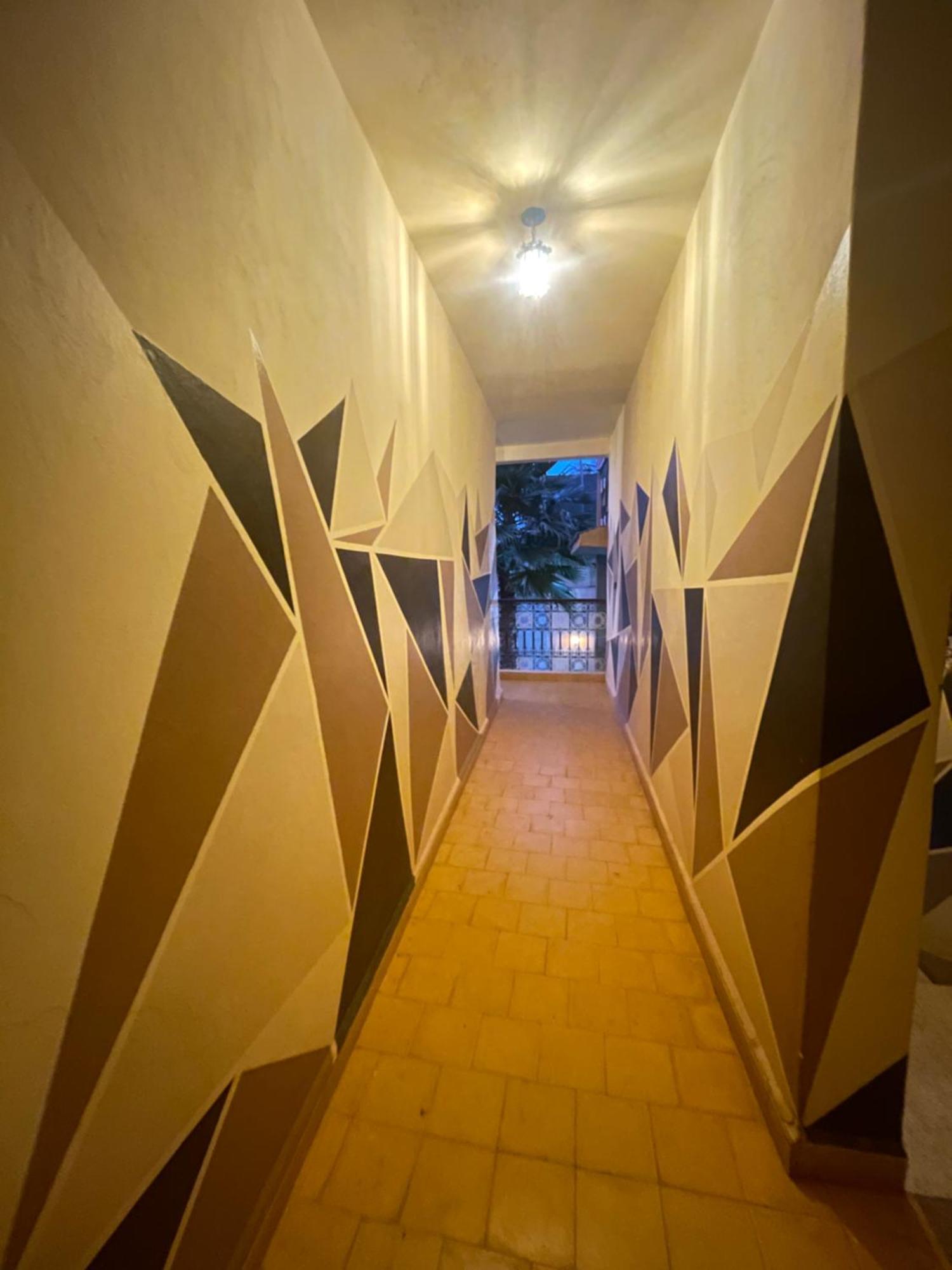 卡斯巴餐厅酒店 廷吉尔 外观 照片